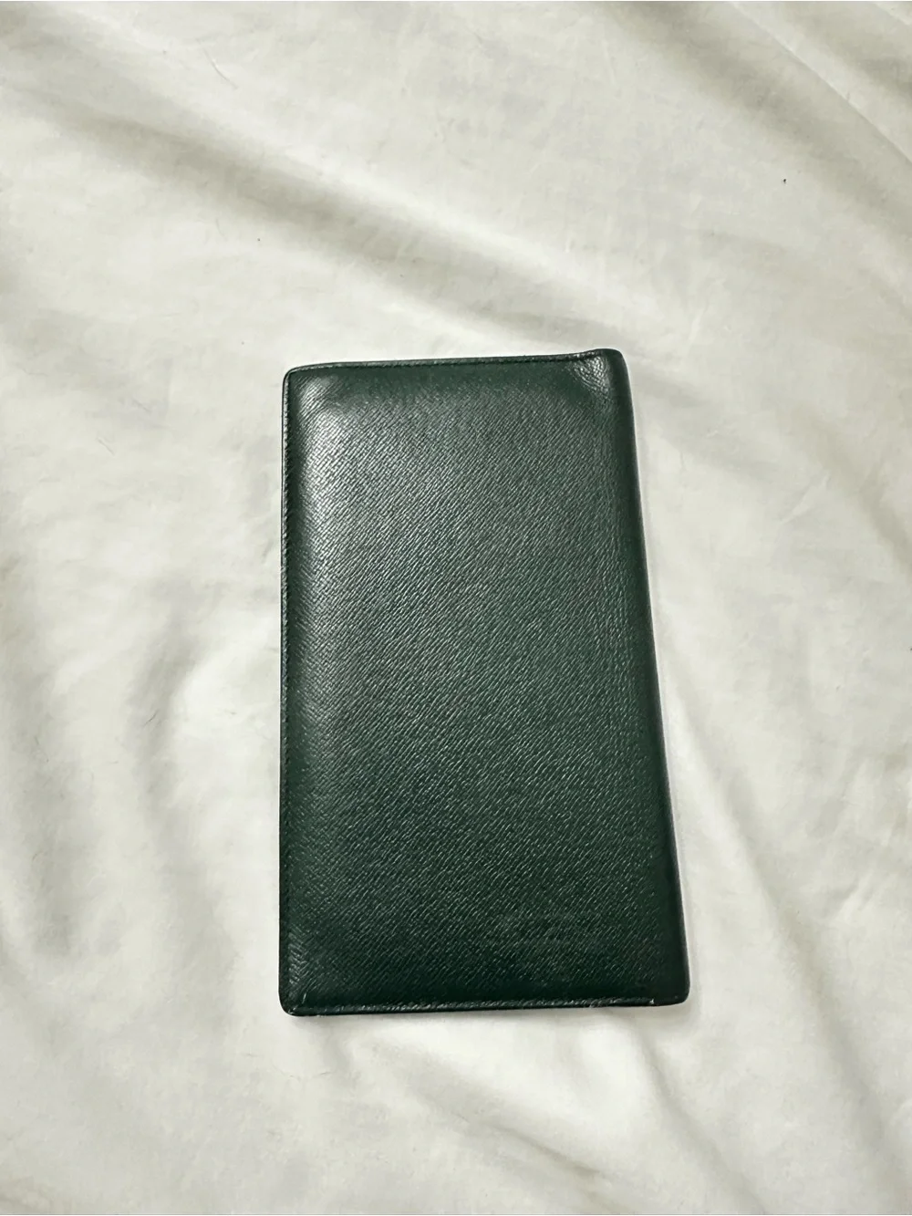 Louis Vuitton Green Textured Leather Long Card & Key Holder
